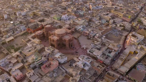 Vrindavan, city of 5000 temples. India, 4k aerial 库存影片 109389072