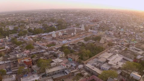 Vrindavan, city of 5000 temples. India, 4k aerial Stock-Footage 109389220