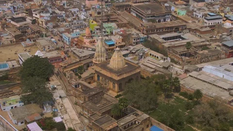 Vrindavan, city of 5000 temples. India, 4k aerial 스톡 동영상 109392419
