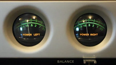 Vu meters on amplifier shaking Stock Footage 7760526
