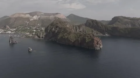 Vulcano Island Video stock 314344031