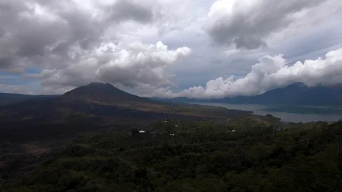 Вулкан и горы на Бали. Stock Footage 102059149