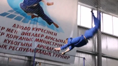 VV1616 Horizontal bar fail Vidéo 129453579