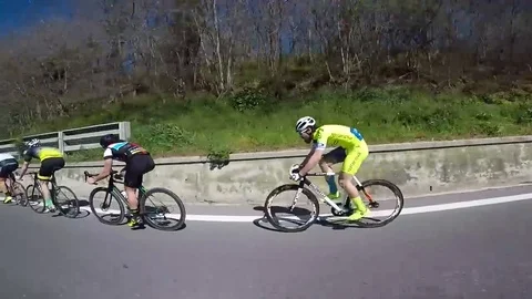 VV1919 Supercyclist is here to save the day Vídeo Stock 129461660