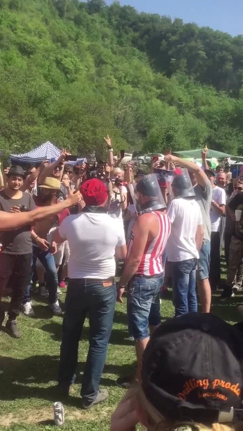 VV2062  Thirsty work Stock-Footage 129457137