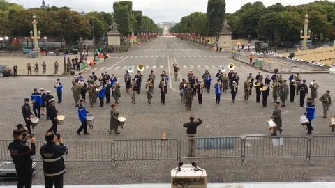 VV2165 Brass band does Daft Punk Vidéo 129455612
