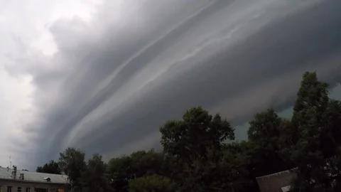 VV2216 Crazy shelf cloud in Tver Stock-Footage 129461393