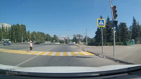 VV2254 Car crash at intersection Stock-Footage 129457451