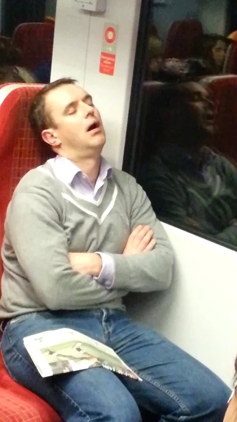 VV2486 When you fall asleep on the last train home... Stock-Footage 129458221