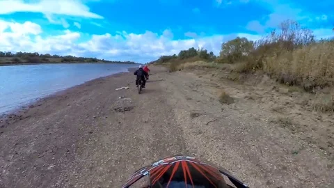 VV2772 Motorbiker goes flying over handlebars Vídeo Stock 129455853