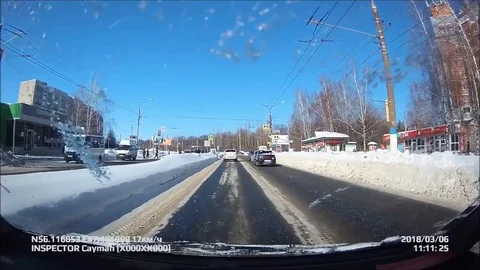 VV2888  Ice road wars! Stock-Footage 129827426