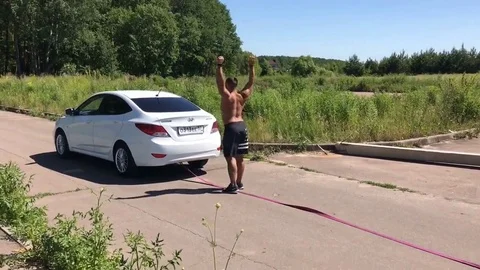 VV3128 Taking the car for a walk Stock-Footage 129454341