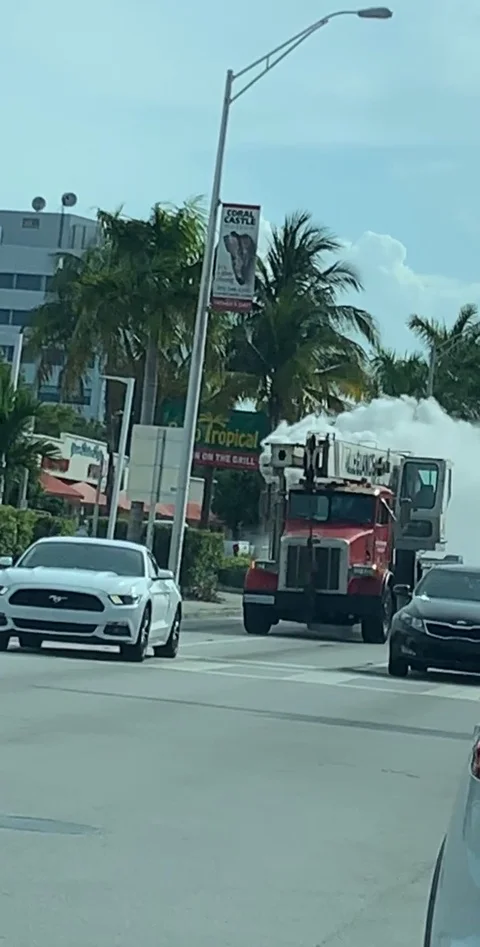 VV3522 Truck blows engine causing smoke storm Stock-Footage 129453468