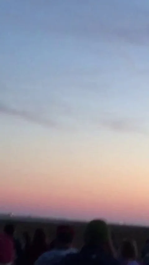 VV691 Antares rocket explosion on takeoff at Wallops Island Virginia! Stock-Footage 129454943