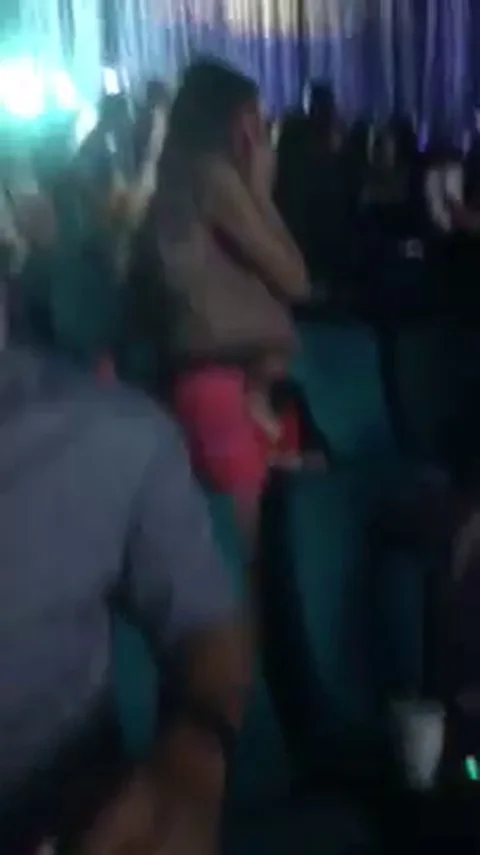 VV896 Cinema ceiling collapses! Stock-Footage 129453857