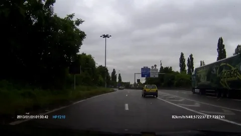 VV902 Freakiest crash ever! Vidéo 129461664