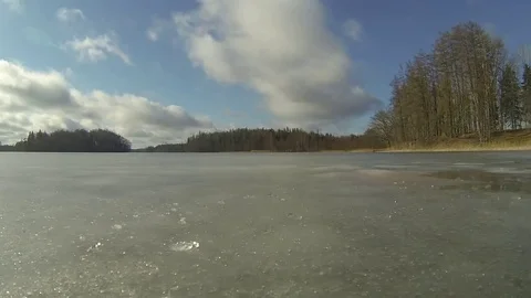 VV914 Wait for it... Now thats how you break the ice! Stock-Footage 129456108