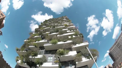 VVertical Forest, Bosco Verticale, modern residential buildings in Porta Nuova Vídeo Stock 238680218