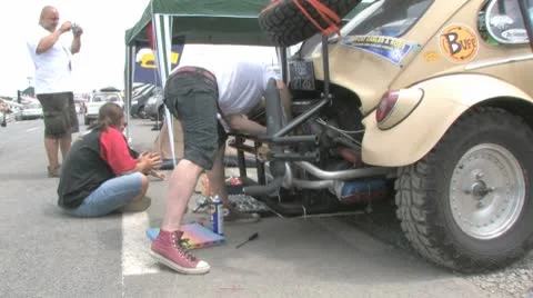 VW mechanic Stock Footage 8954649