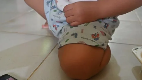 W position Stock Footage 300764757