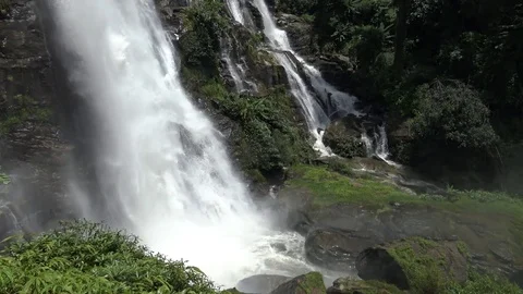 Wachirathan waterfall with water splash at Doi Inthanon National Park. Stock Footage 78157423