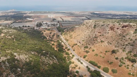 Wadi between the slopes of Mount Carmel. Shooting from the drone. Видео 113294901
