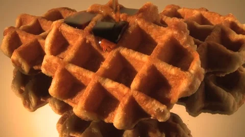 WAFFLES AND MAPLE SYRUP Vidéo 59004402