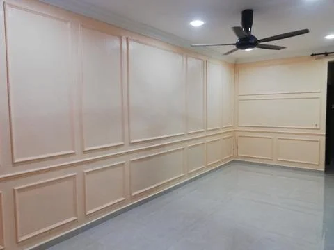 Wainscoting setup with wood panel and laser line in interior space Stock-Fotos