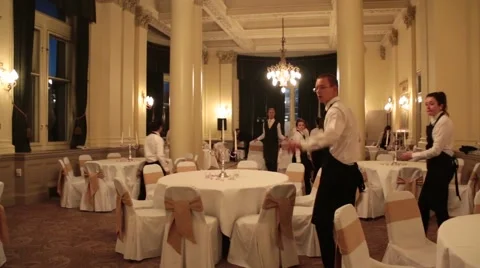 Waiters arrange dining room 動画素材 42645182