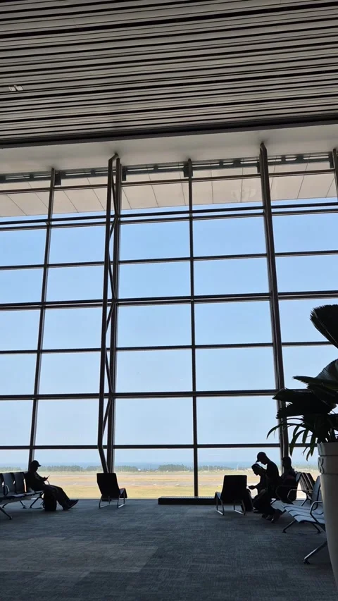 Waiting at airport Stock Footage 292975922