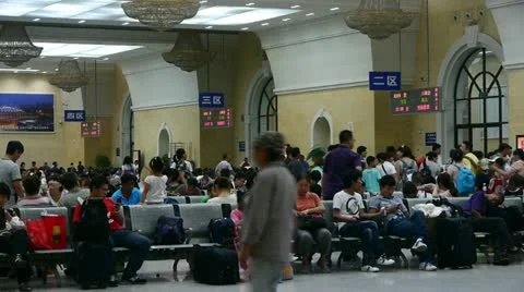 The waiting hall of train station,chinese of China. Stock Footage