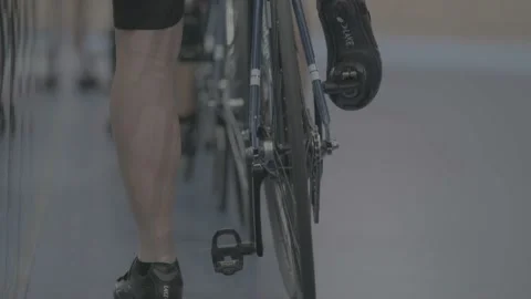 Waiting to race 스톡 동영상 152410183