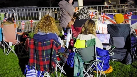 Waiting for the Royal Funeral Stock Footage 211393997