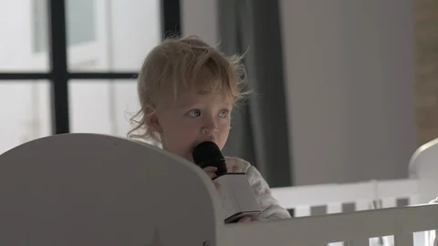 Wake up and sing 스톡 동영상 110856941