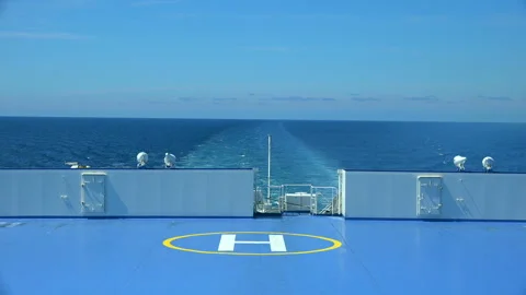 Wake 動画素材 332417897