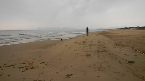 Walk on the beach 4159 Video stock 106859829