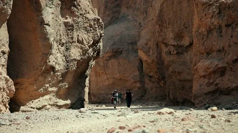 Walk between the rocks Stock-Footage 43166248