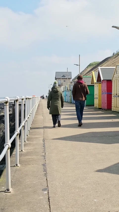 A walk down the promenade Video stock 306318699