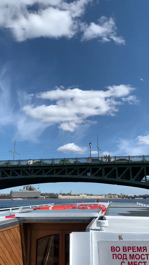 Walk in river 動画素材 157493146