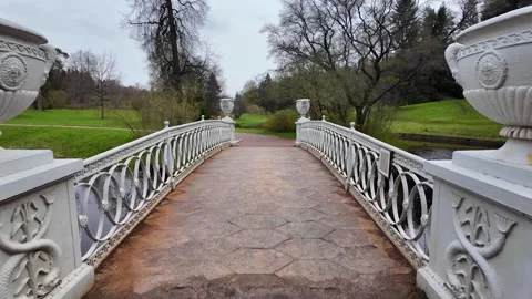 A walk through the beautiful spring park. Slowmotion 스톡 동영상 320563637