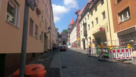 Walk through the old streets of Nuremberg to the castle. Germany. Time lapse Vídeos de archivo 108105469