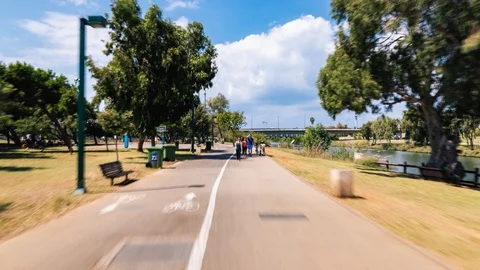 Walk through the park, hyperlapse. Stock Footage 105252324