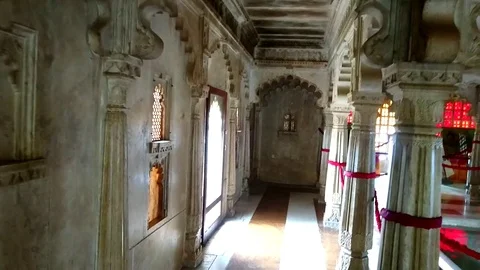 Walk through the Royal Chambers within the Marble Pillars in City Palace Udaipur Stock Footage 78125134
