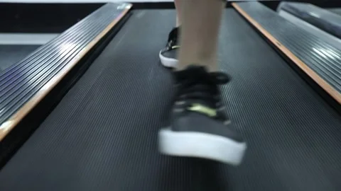 To walk on a treadmill at the gym 3 Stock-Footage 309581966