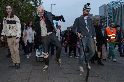  Walk of Zombies, Time to be dead, ab der Ruine der Franziskaner Klosterki... Stock Photos