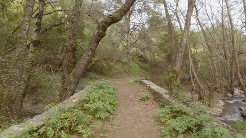 Walking across medieval bridge 스톡 동영상 107873117
