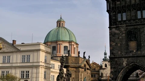 Walking along the old Prague. Architecture and art. 스톡 동영상 102962310