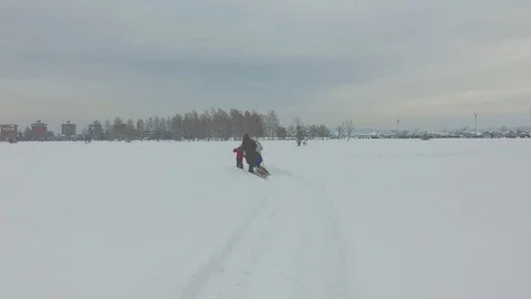 Walking along a path Video stock 101117331