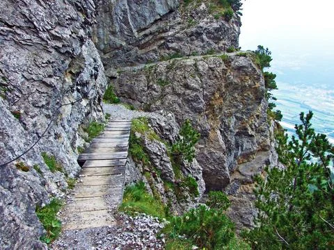 Walking and hiking trails in the Rhine river valley (Rheintal) and on Gipsberg Stock Photos