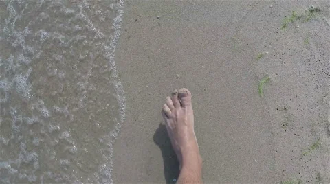 Walking On The Beach Stock-Footage 55065183